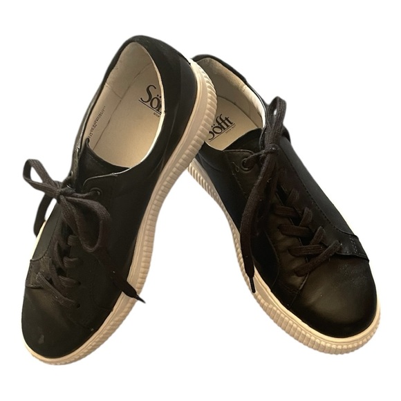 Sofft Shoes - Sofft Fianna Black Sneakers, size 8